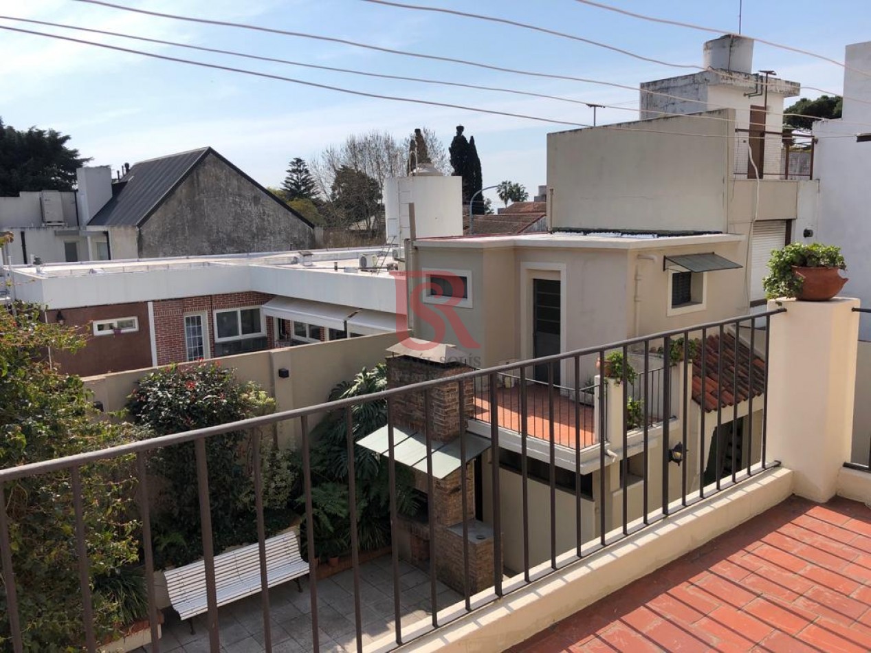 Impecable Casa en Venta Zona Residencial en Quilmes