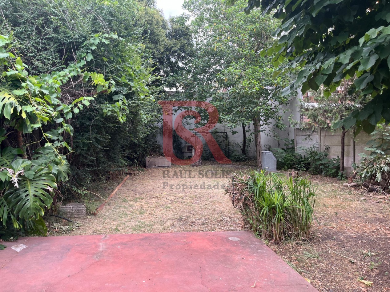 FV-Casa de 4 ambientes refaccionada con patio 