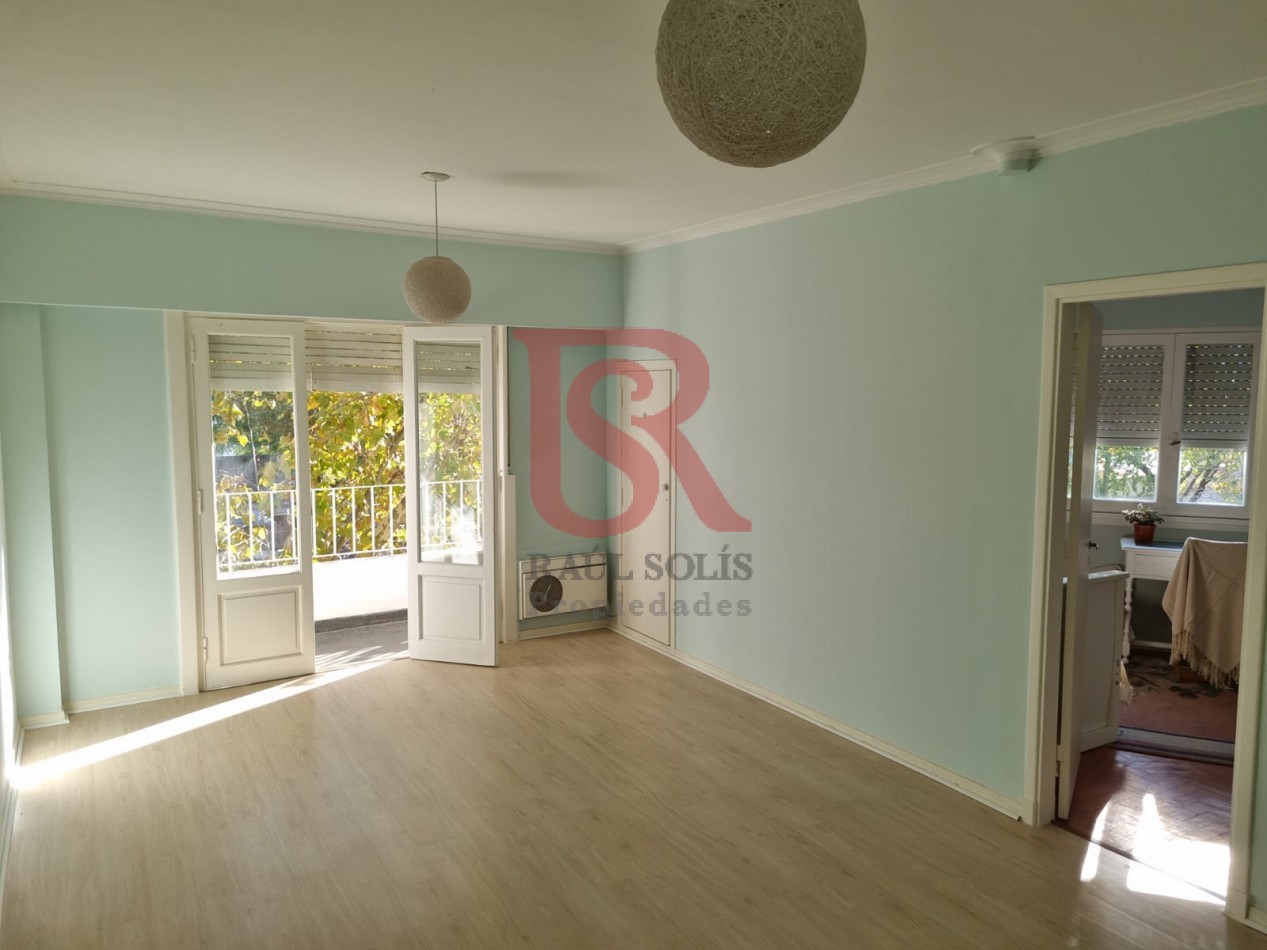 AM. Impecable Departamento tres ambientes en Quilmes Oeste