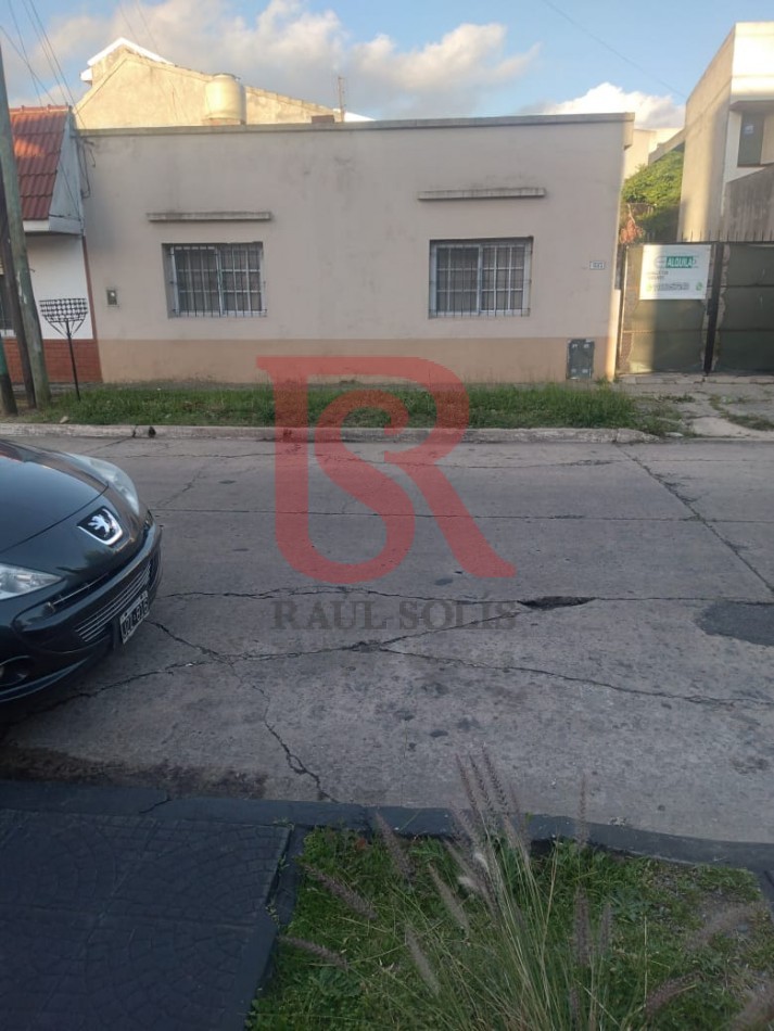 FV (SE) Casa 3 ambientes en alquiler en Quilmes 