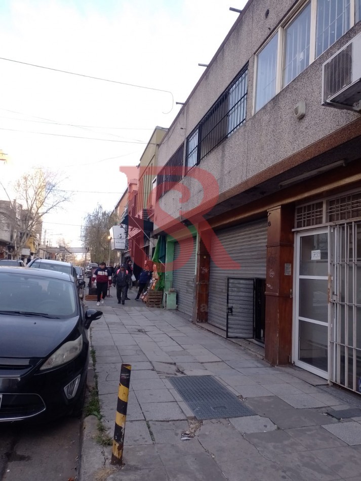 FV - Local Comercial en Quilmes Centro