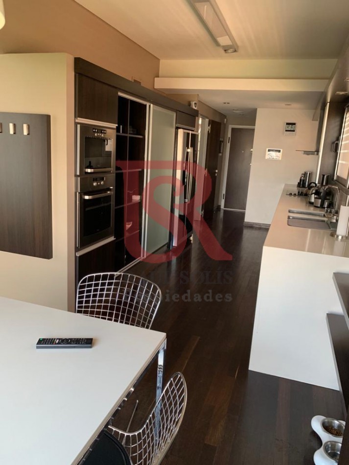 GZ - Penthouse de Excelente Categoria y vista Panoramica 360°