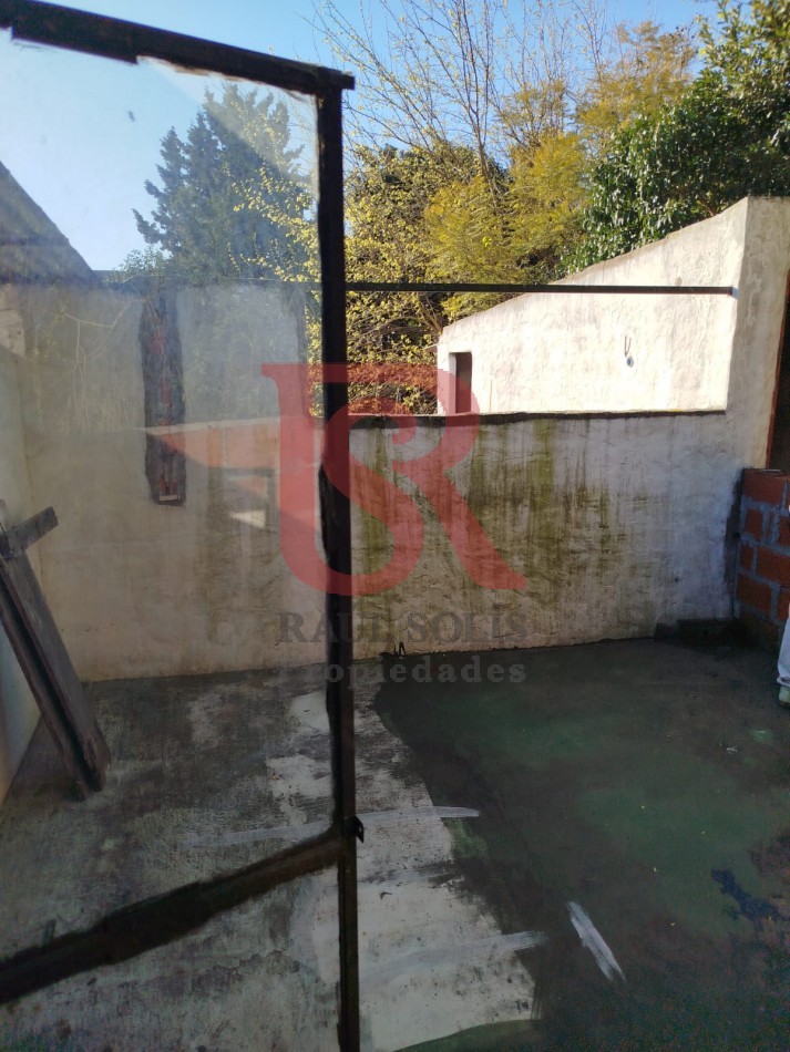 FV Casa en venta 4 ambientes, 220 m² - a metros de Universidad Jauretche y Metrobus