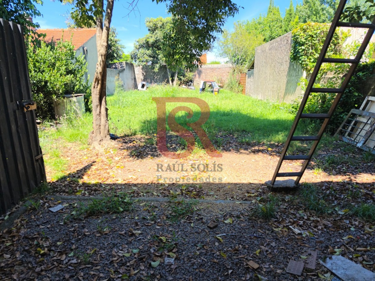 AV - Galpon/Deposito/Taller 250 m² cub con Fosa - Excelente Ubicacion