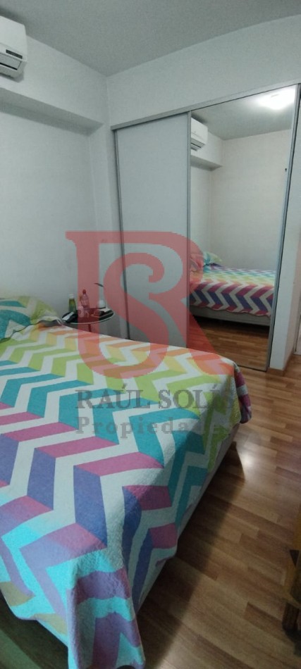 LP - VENTA Hermoso departamento luminoso con cochera en Quimes.