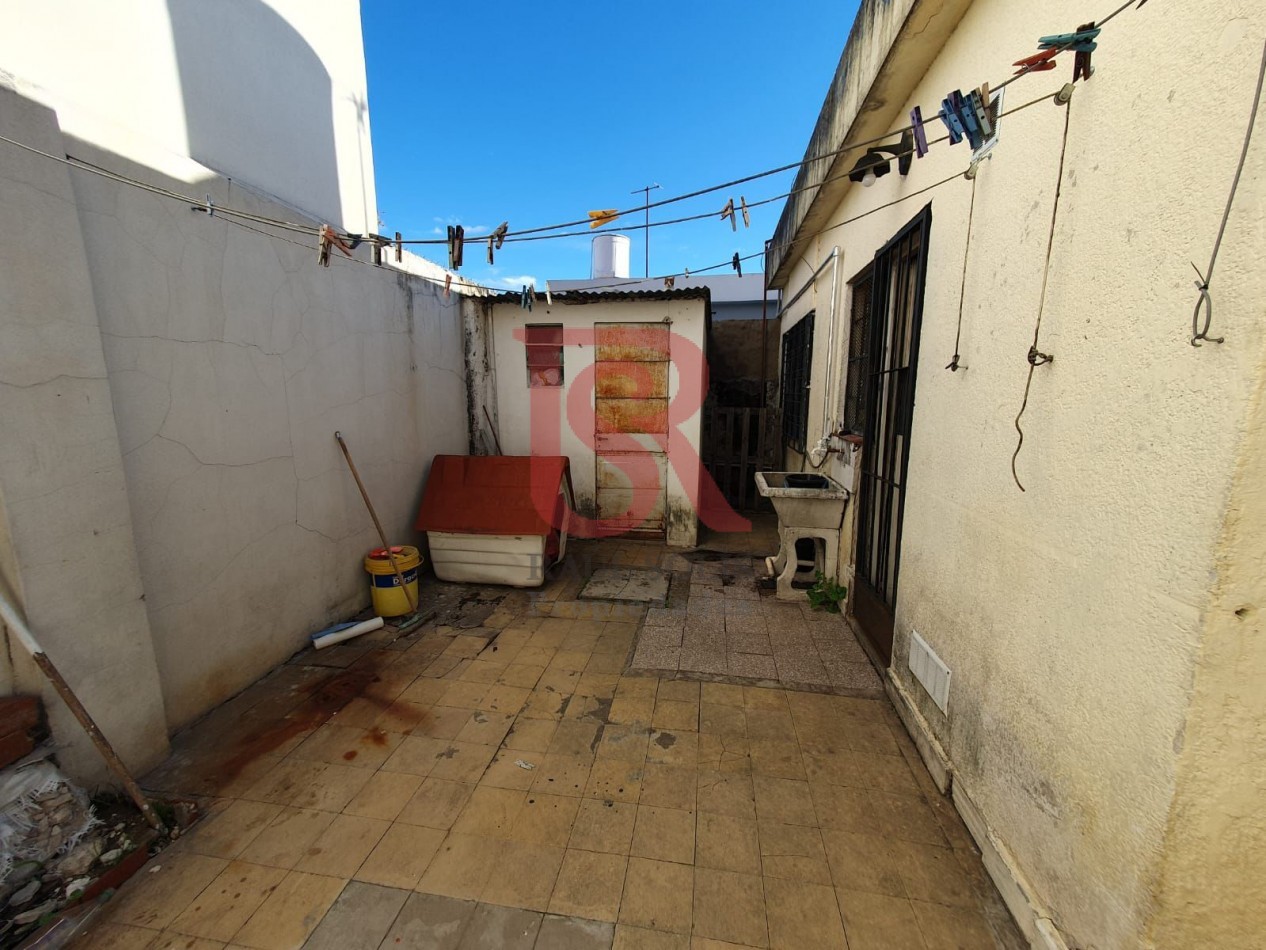 DN - Casa en venta en Quilmes Oeste!