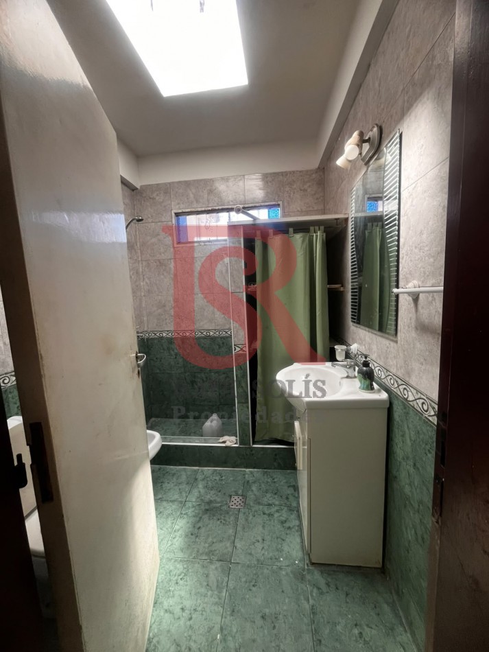GZ- Casa tipo PH tres ambienes super amplia con patio privado