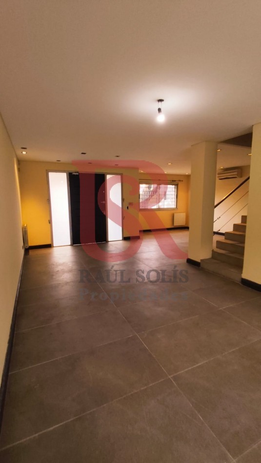 DN - Excelente casa en alquiler en Quilmes residencial!!