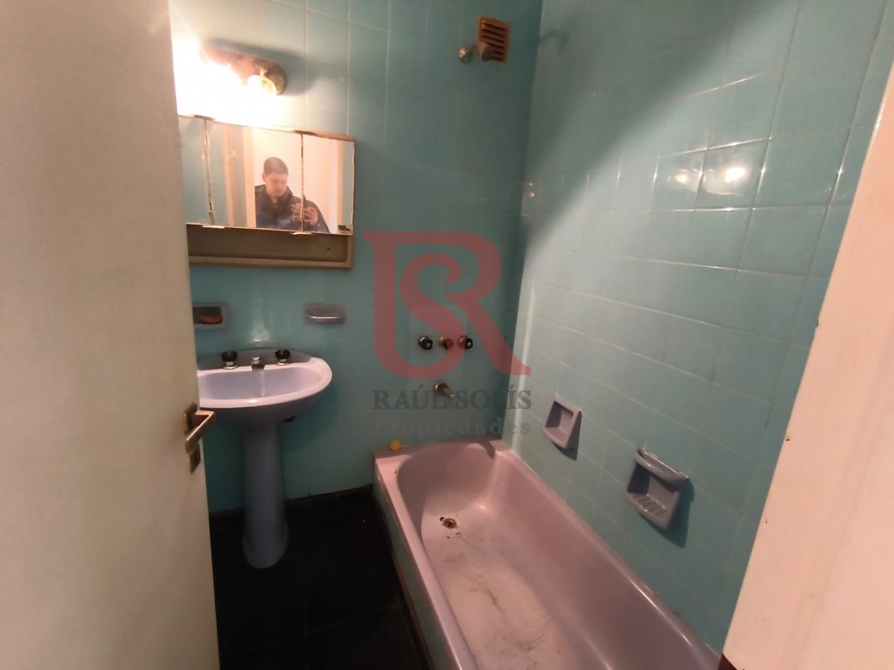 LP - OPORTUNIDAD!!! Venta departamento 3 ambientes con hermosa vista en Quilmes centro