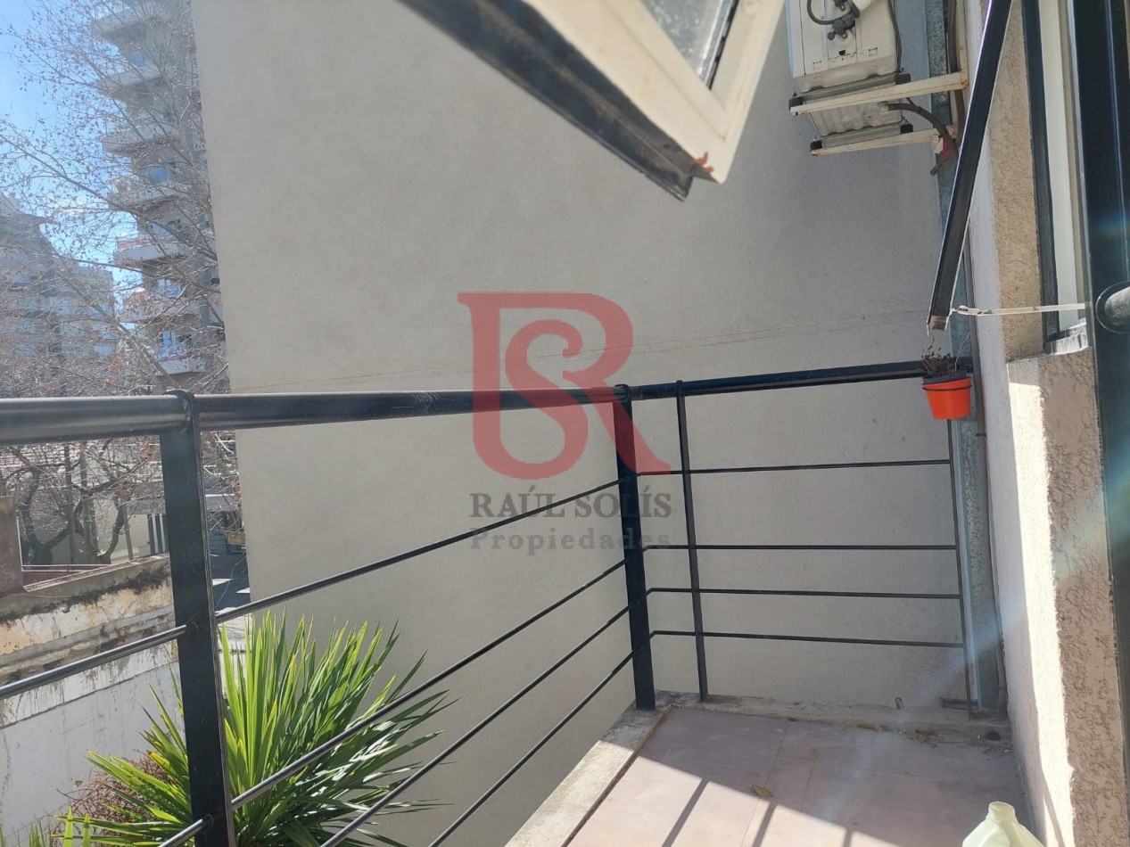 DN - Loft 2 ambientes con cochera en alquiler, Quilmes