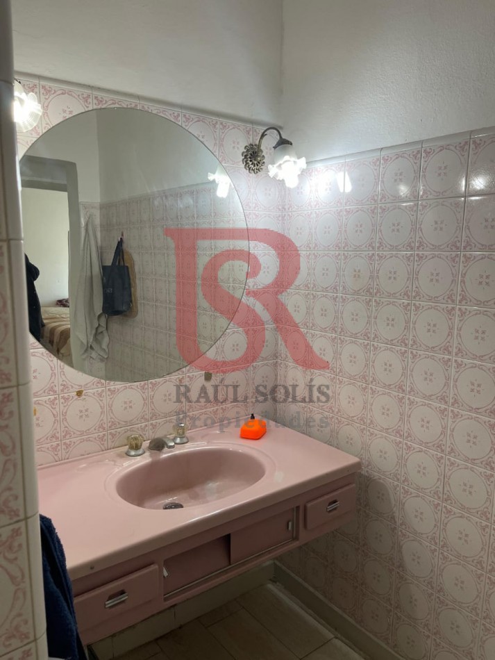 MS-Casa en 1er Piso en Av España Entre Chacabuco y Mitre -San Luis capital Excelente ubicacion!!!!!