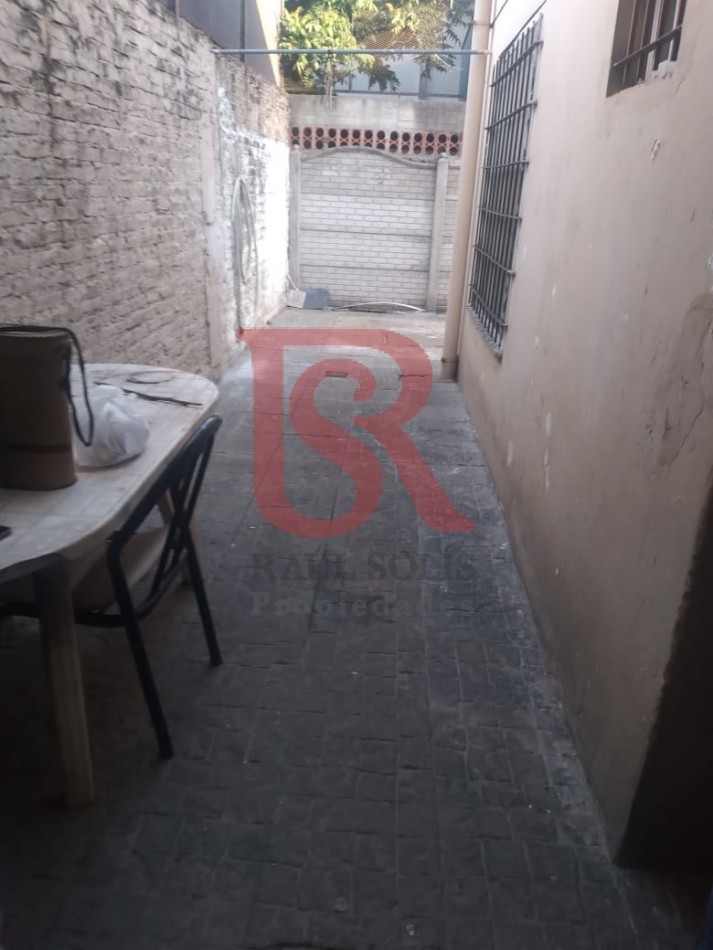 FV (SE) Casa 3 ambientes en alquiler en Quilmes 