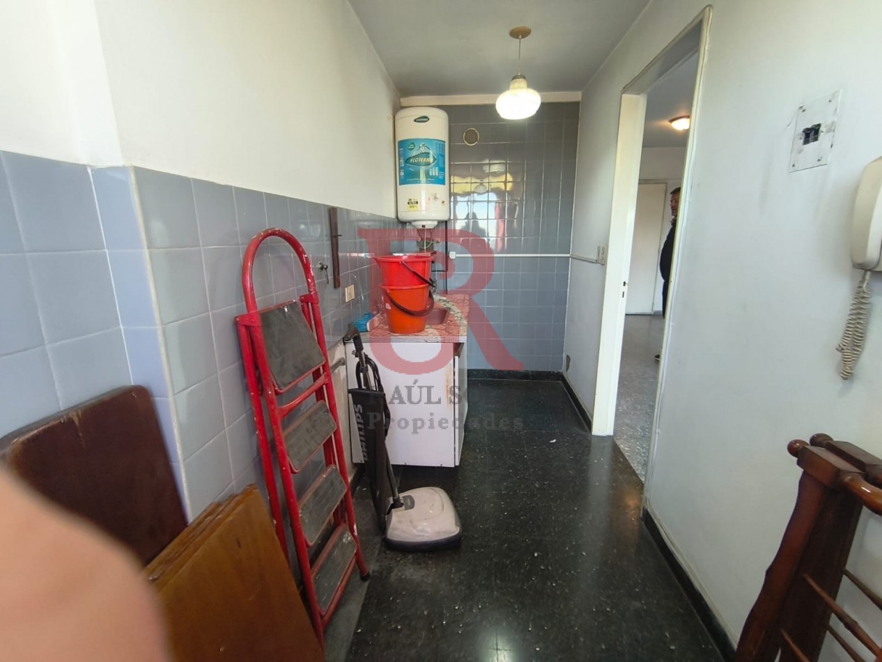 LP - OPORTUNIDAD!!! Venta departamento 3 ambientes con hermosa vista en Quilmes centro