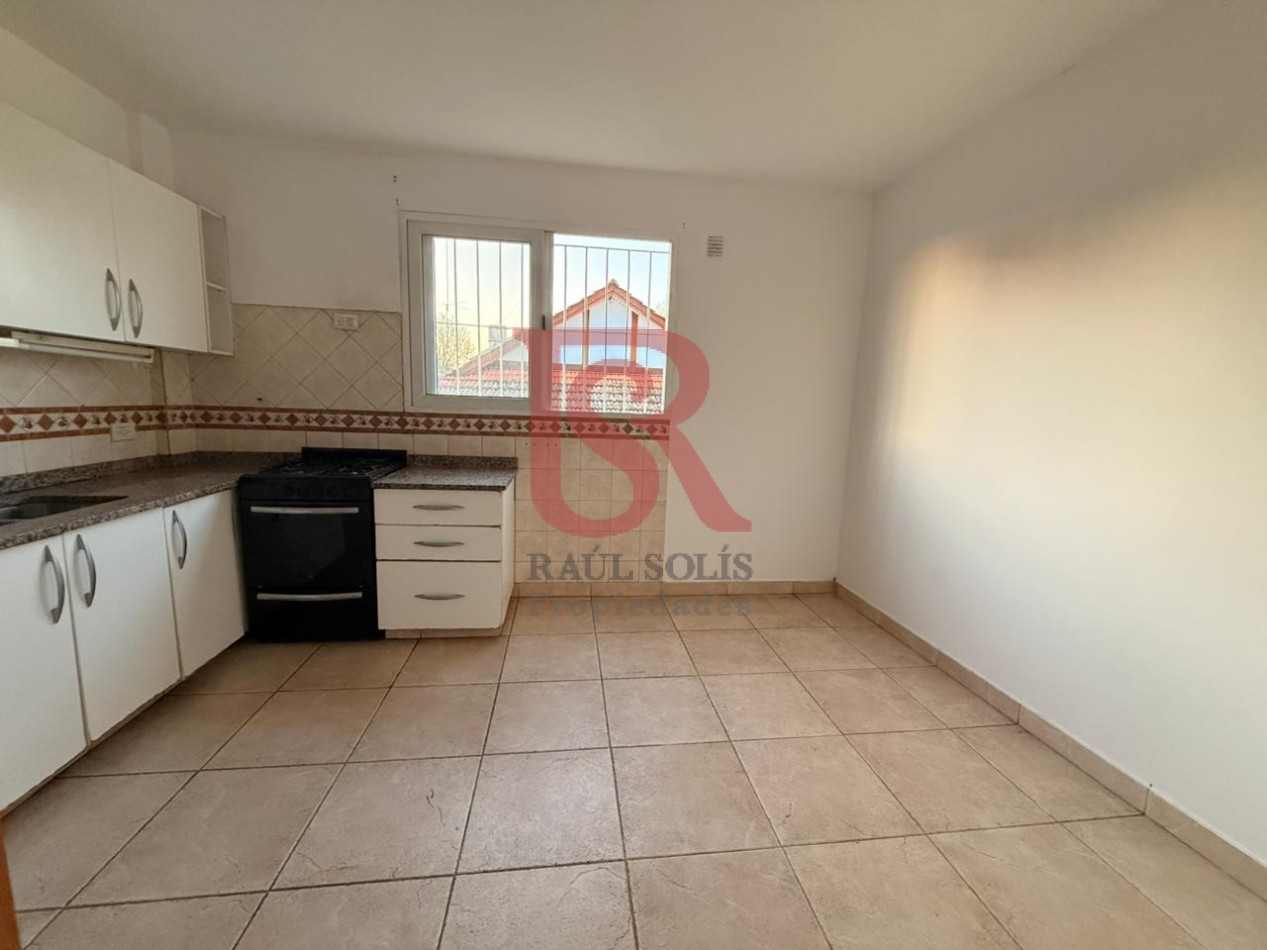 FV Triplex residencial en bernal 