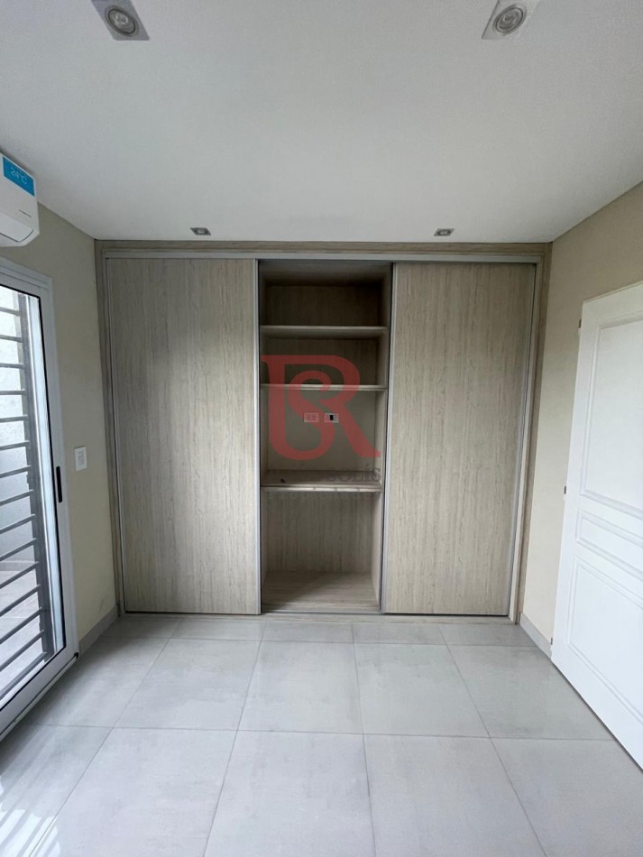 GV-Amplio departamento 3 ambientes a estrenar en muy buena ubicacion 