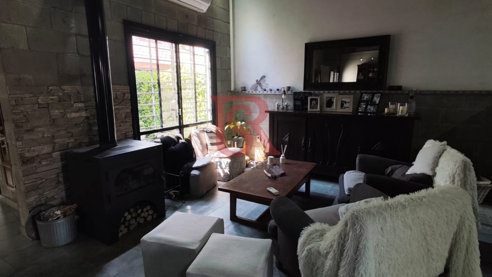 DN - Excelente ubicacion, Casa 4 ambientes en venta, Quilmes!! Apta Credito