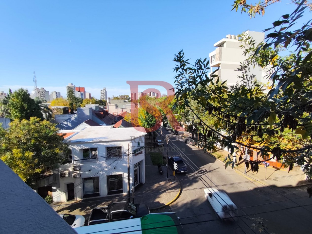 DN - Amplio departamento 3 ambientes con cochera en alquiler, Quilmes