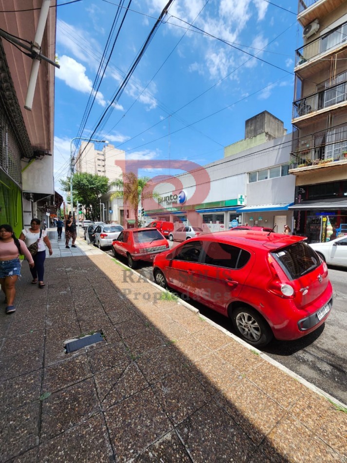 GZ - Excelente departamento dos ambientes con dependencia de Servicio
