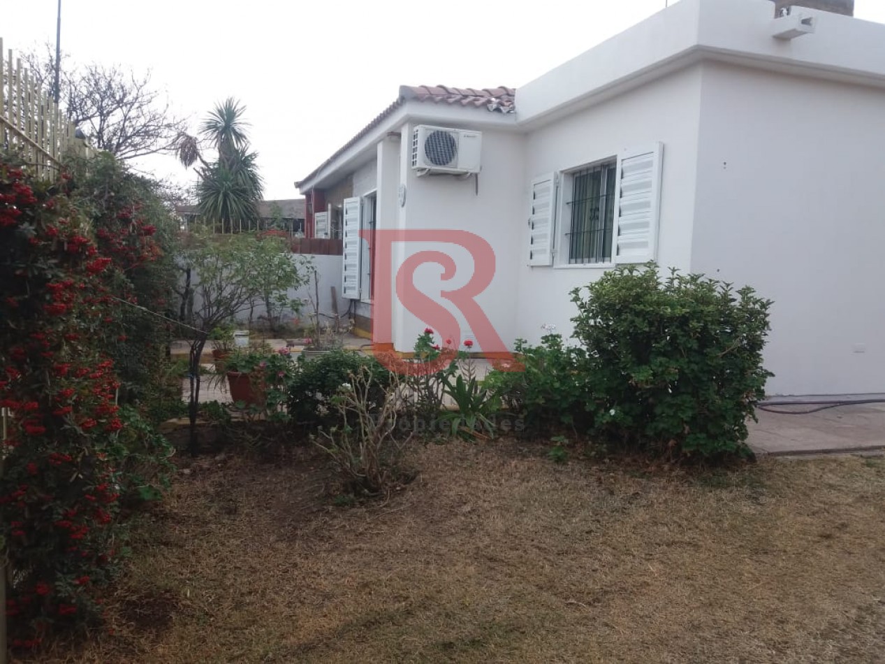 MS-: VENTA Hermosa casa 4 ambientes en Punta Lara