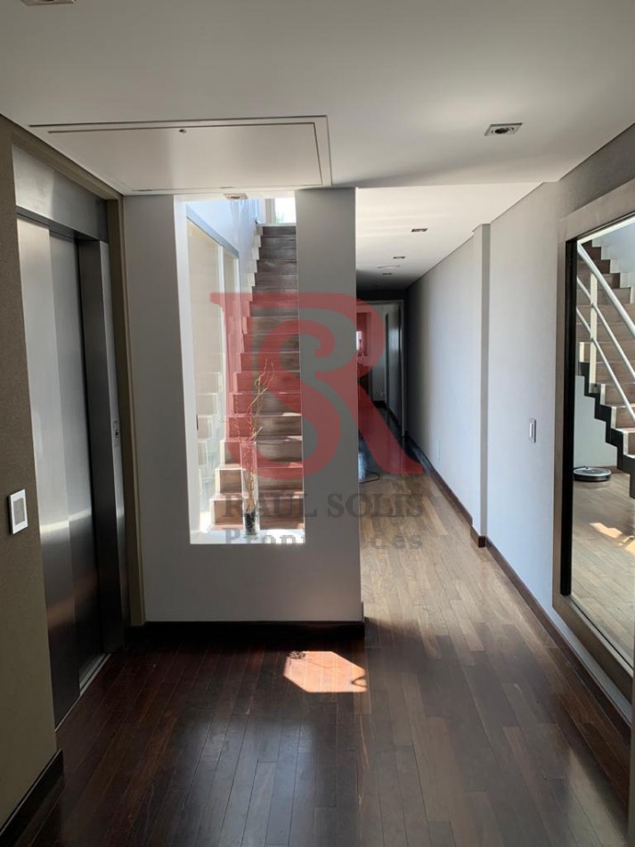 GZ - Penthouse de Excelente Categoria y vista Panoramica 360°