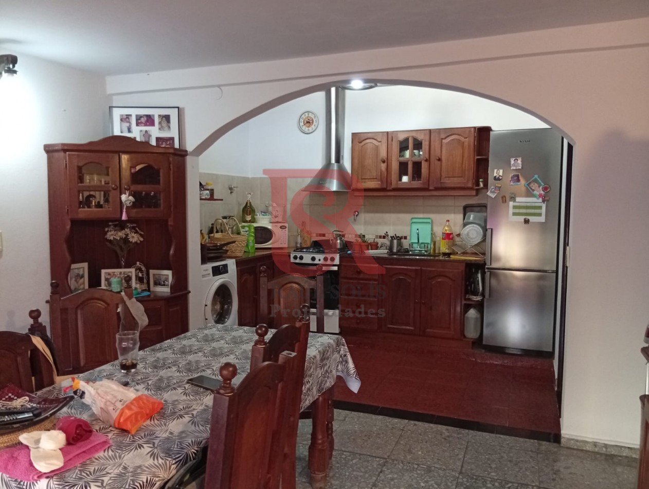 FV Casa 4 ambientes en Berazategui 