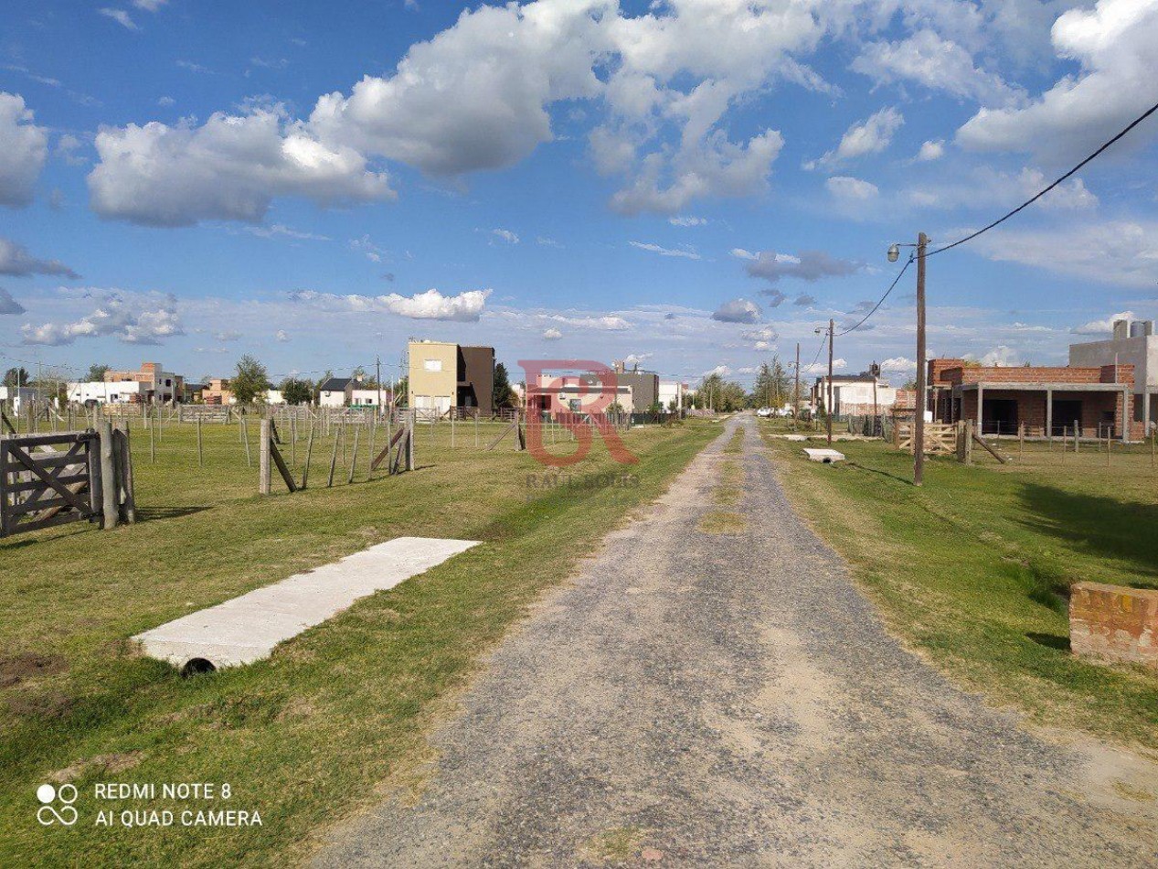 AM- Venta Terreno en Domselaar Chico