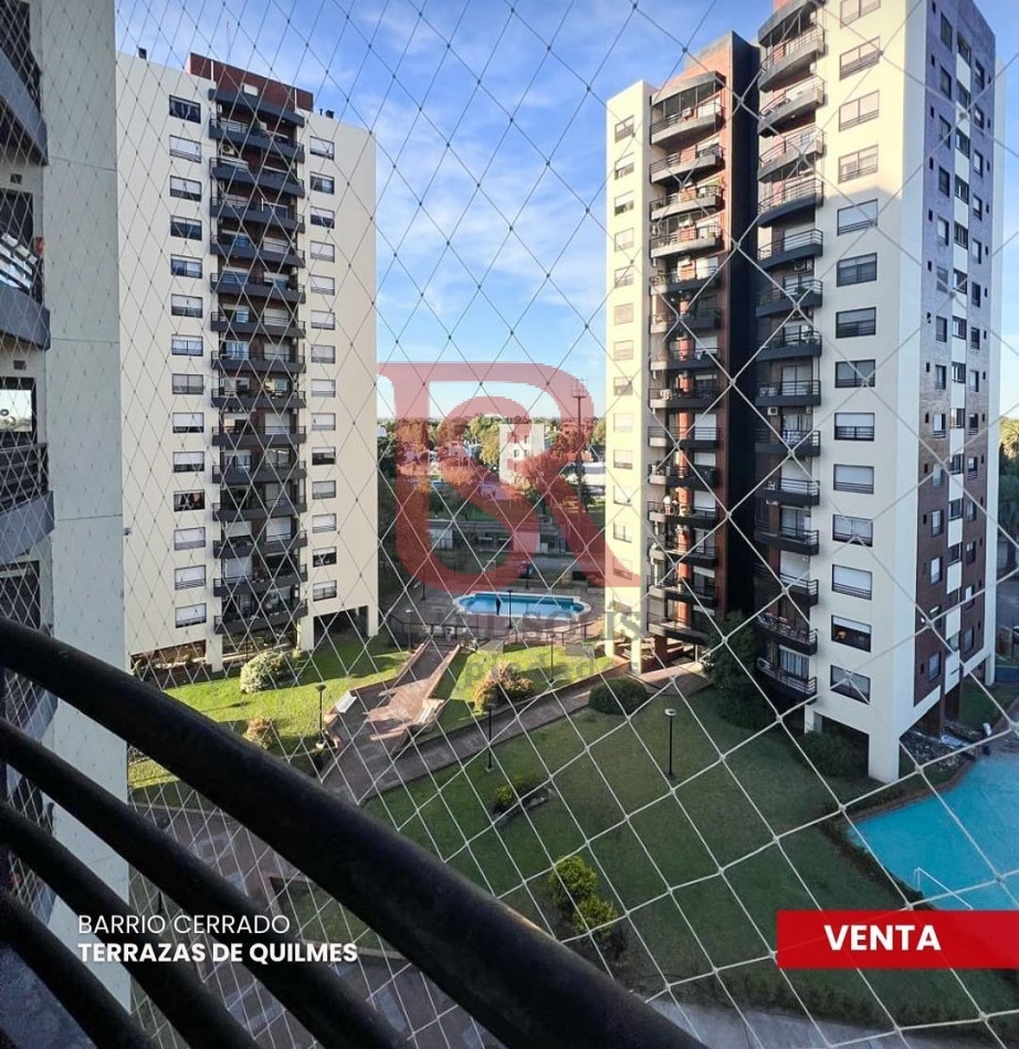 GZ - RETASADO INMEJOREBLE PRECIO...!!! Departamento super luminoso y de gran metraje tres ambientes