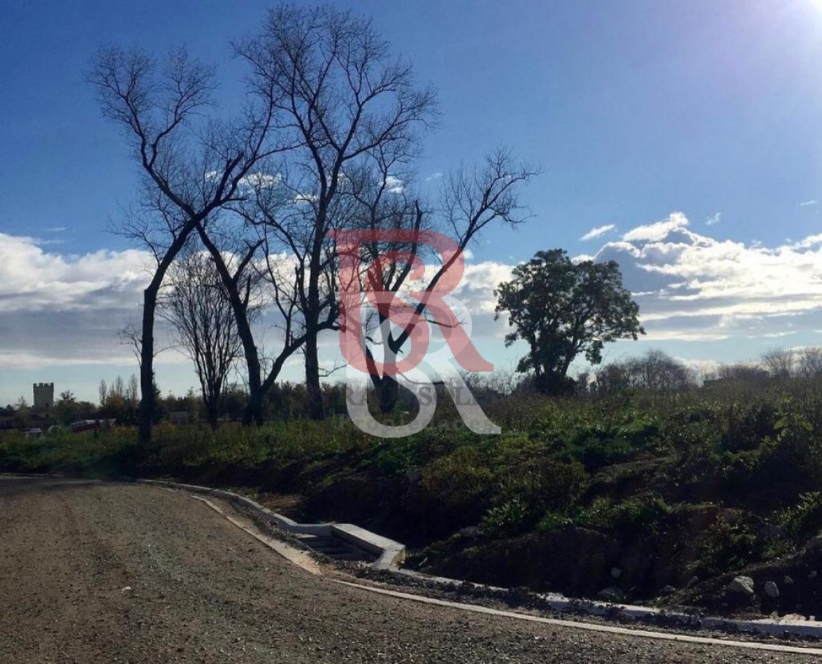 AM. Lote en Venta San Juan Chico - Frente a la Laguna