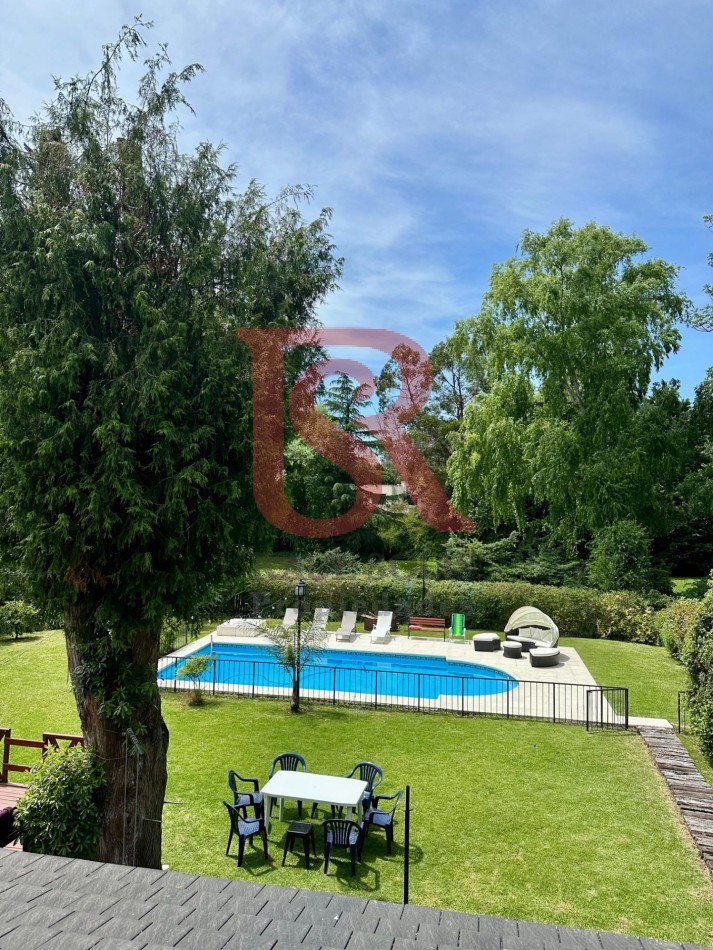  GZ - VIVI EN ABRIL - CASA CON PILETA - QUINCHO Y GRAN JARDIN