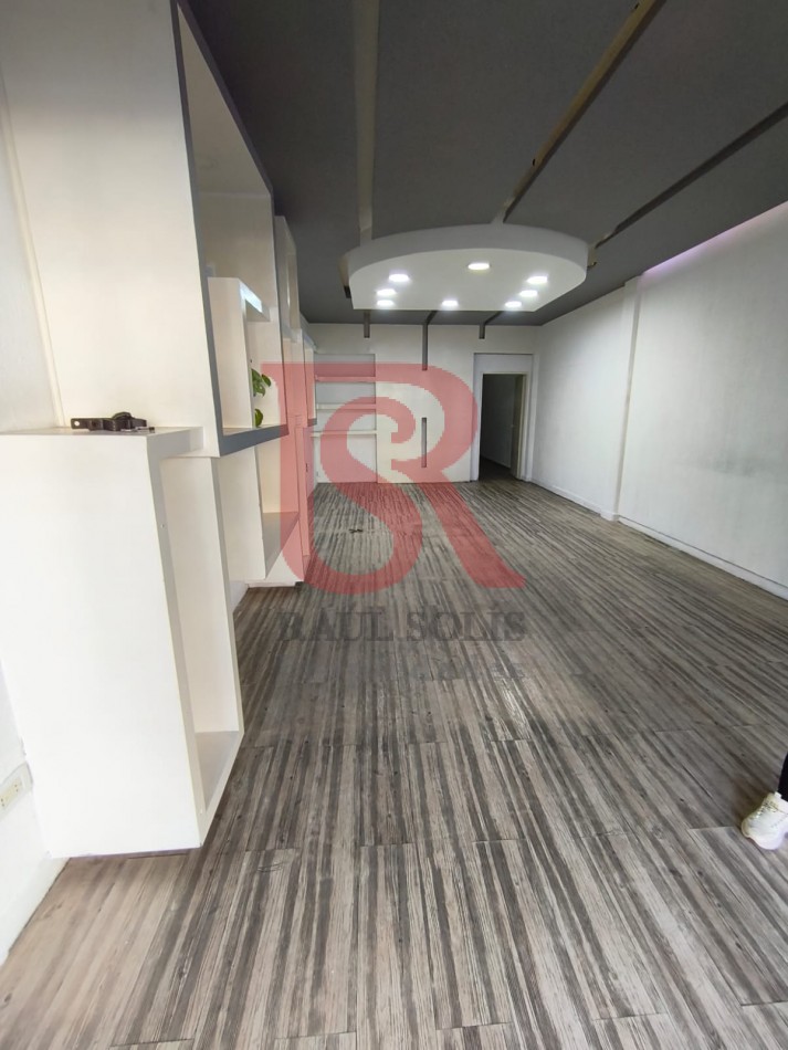 LP - ALQUILER LOCAL COMERCIAL ubicado en Quilmes centro