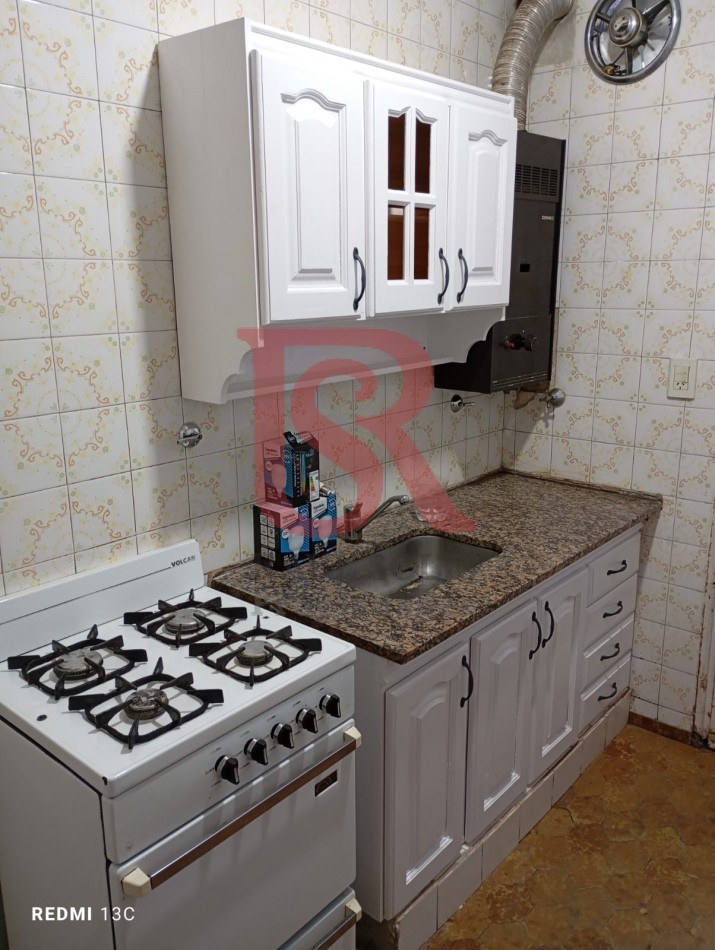 LP - Alquiler PH en planta baja 2 ambientes con patio interno sin expensas en Bernal