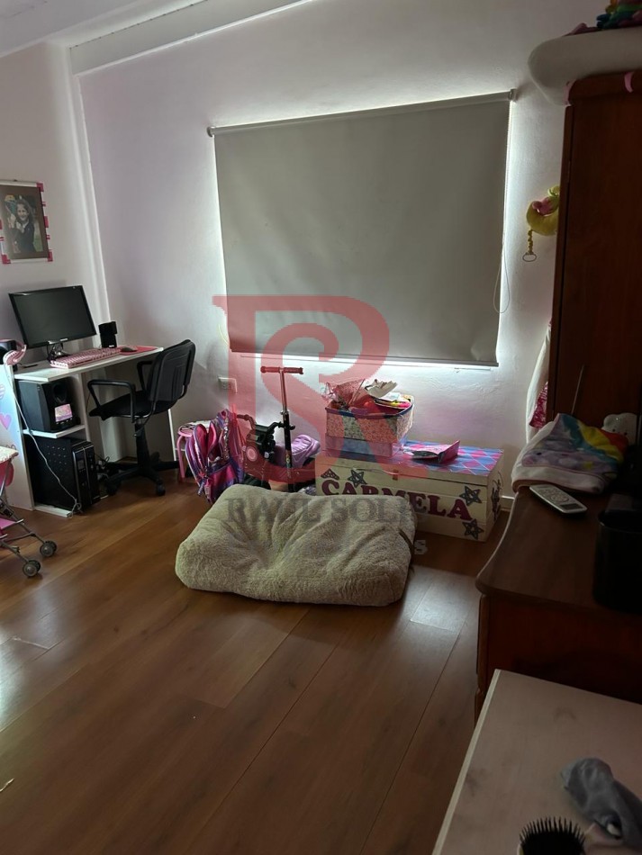 LG - VENTA casa 5 ambientes en Almirante Brown.