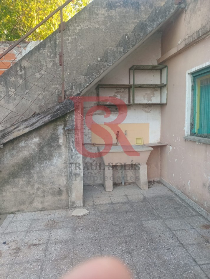 MS-VENTA DE TERRENO CON CONSTRUCCION A RECICLAR
