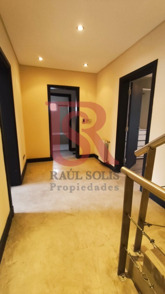 DN - Excelente casa en alquiler en Quilmes residencial!!