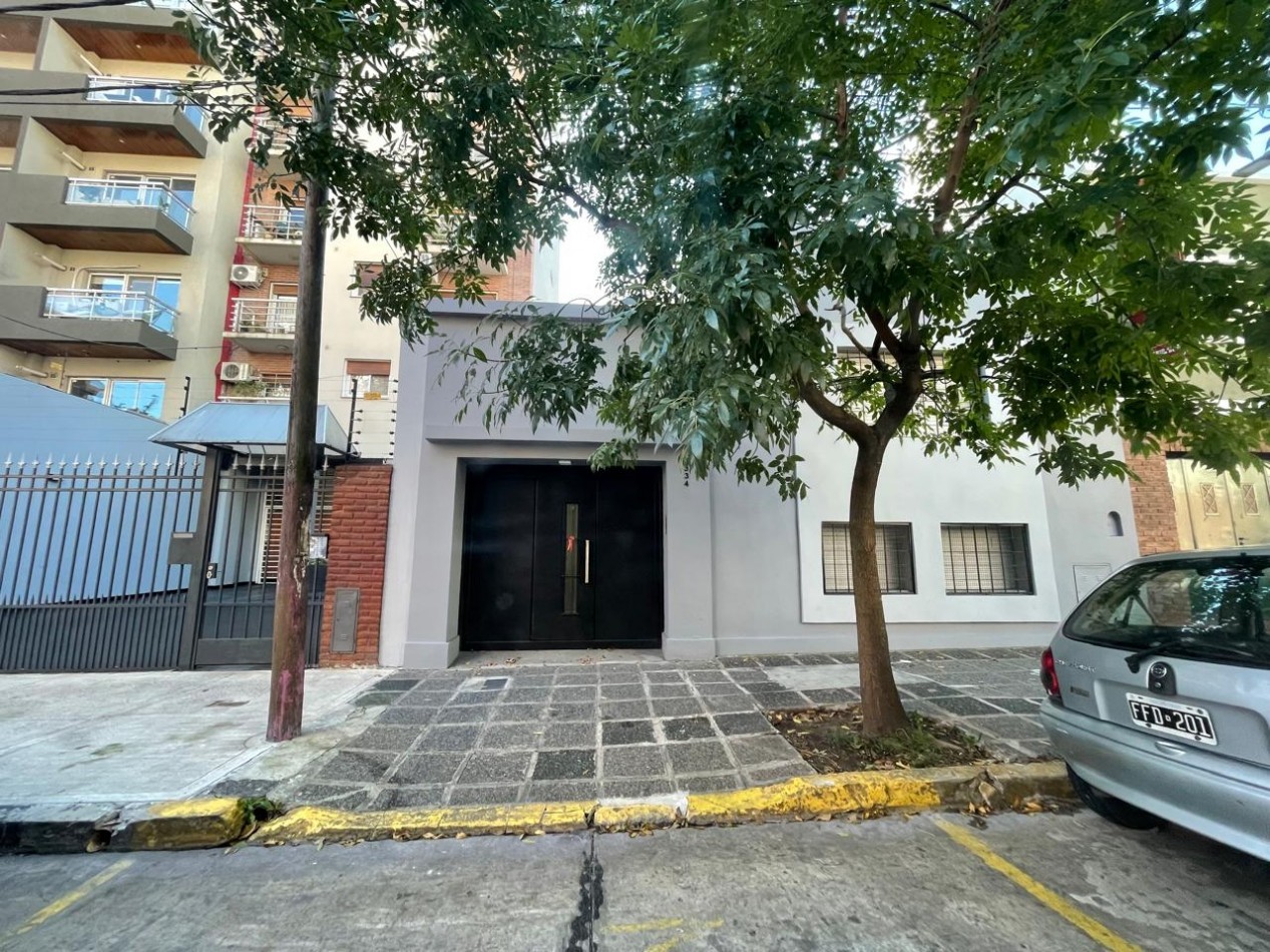 LP - Hermosa propiedad 5 ambientes en excelente zona de Quilmes