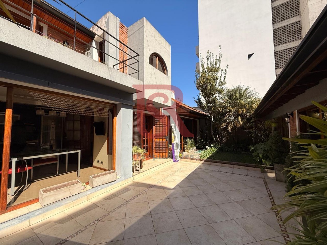DN - Hermosa casa 4 ambientes con quincho, Quilmes Centro!! Alquiler