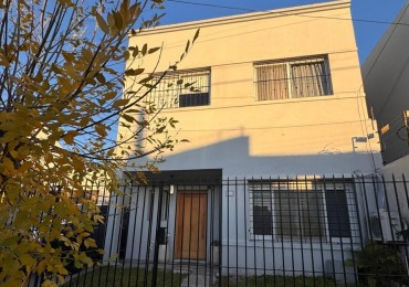 DN - Amplia casa 6 ambientes en excelente ubicacion, Quilmes!!