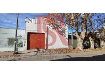 E.S.- Excelente Galpon en Venta Apto Credito