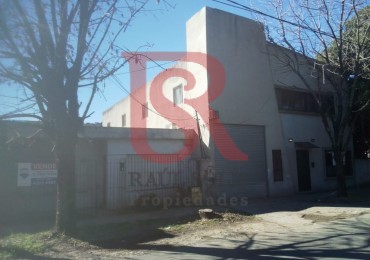 Venta Galpon Doble Altura con Entre Piso