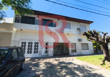 LP - VENTA! Hermoso PH en 1er piso de 4 ambientes con espcio tipo loft, quincho y parrilla en Quilmes 