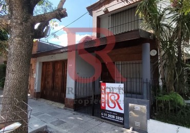 DN - Casa en alquiler 4amb con cochera